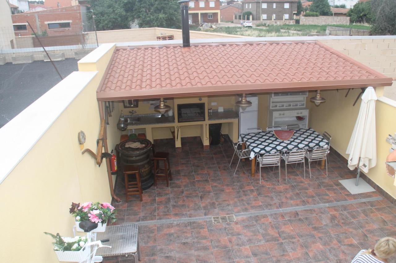 La Pedrosa Casa Rural Camarzana de Tera Luaran gambar