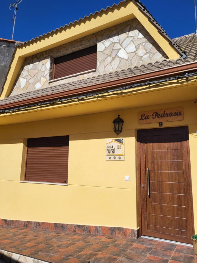 La Pedrosa Casa Rural Camarzana de Tera Luaran gambar
