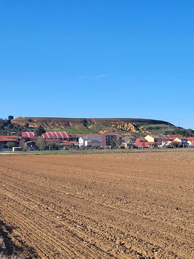 La Pedrosa Casa Rural Camarzana de Tera Luaran gambar