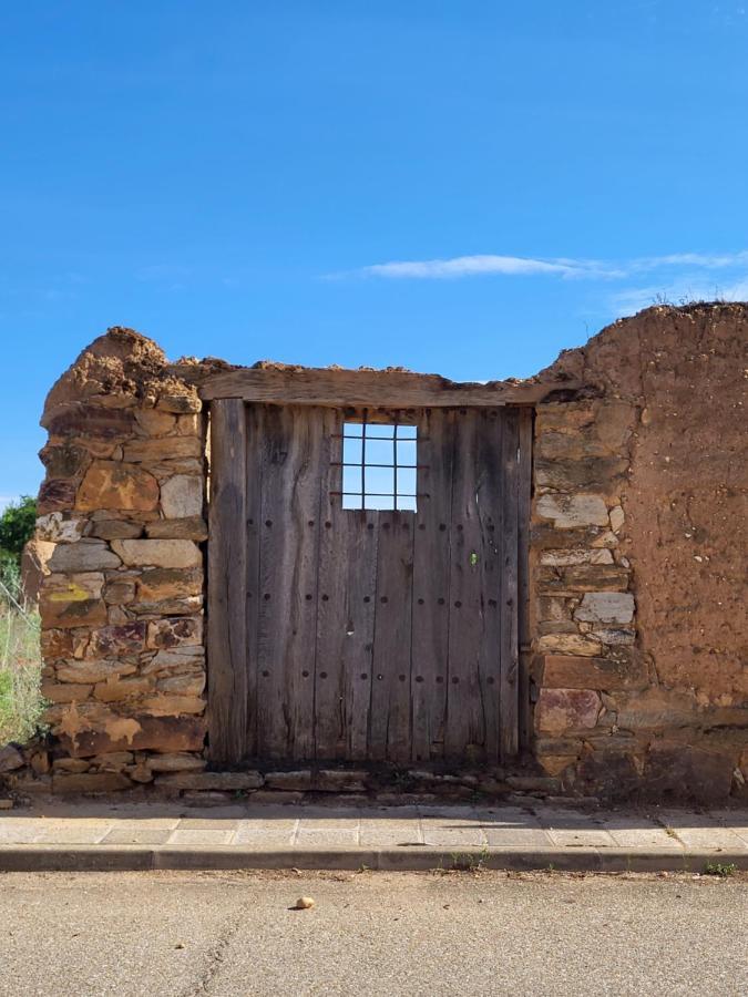 La Pedrosa Casa Rural Camarzana de Tera Luaran gambar