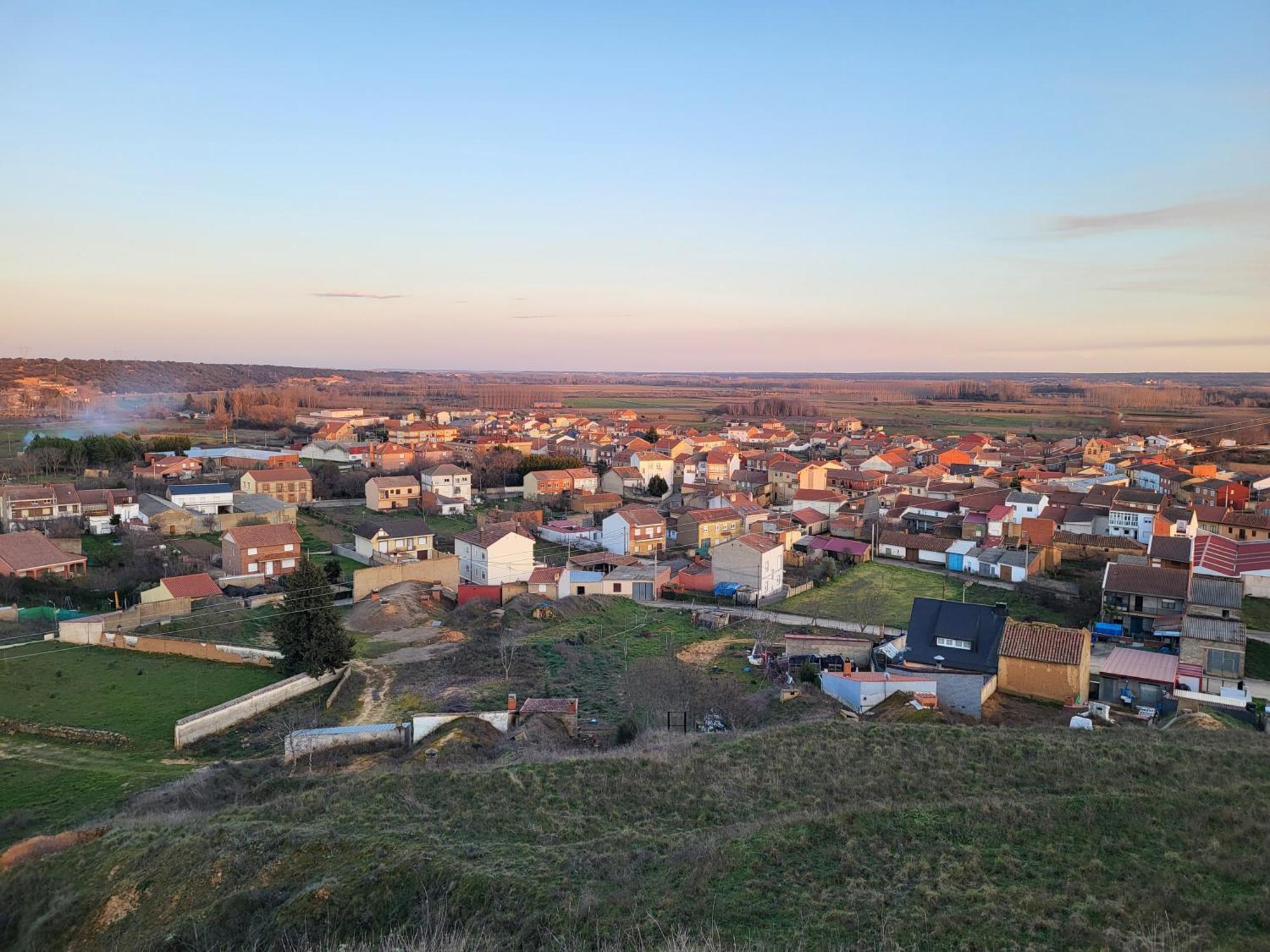 La Pedrosa Casa Rural Camarzana de Tera Luaran gambar